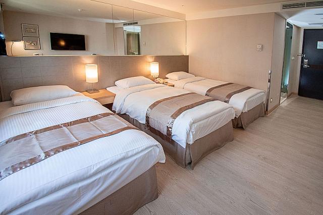 Deluxe Triple Room